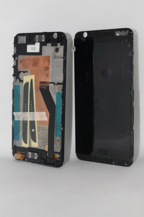LCD HTC Desire 820+touch screen crni+frame - HTC displej